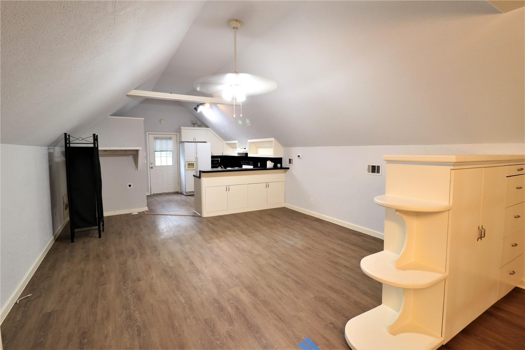 1702 Cougar Creek Street - Photo 9