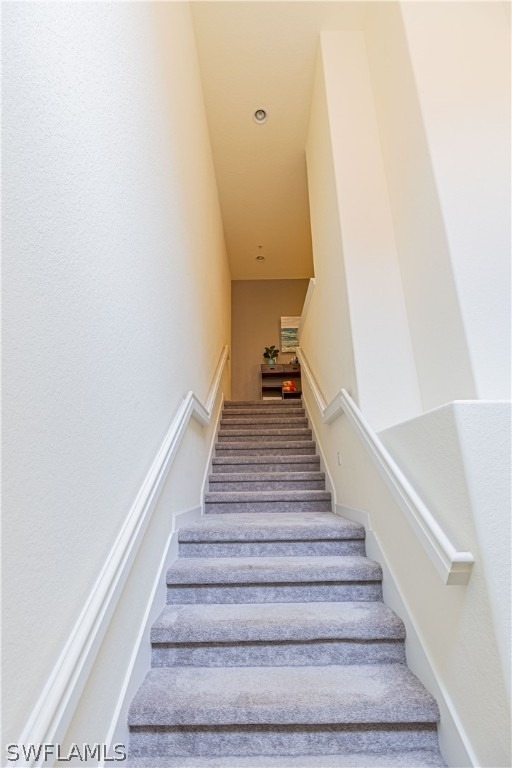 8641 Piazza Del Lago Circle - Photo 22