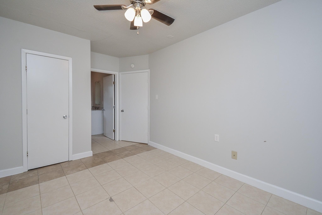 2117 Thonig Road - Photo 5