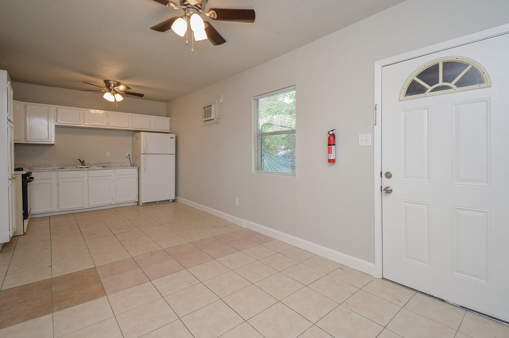 2117 Thonig Road - Photo 3