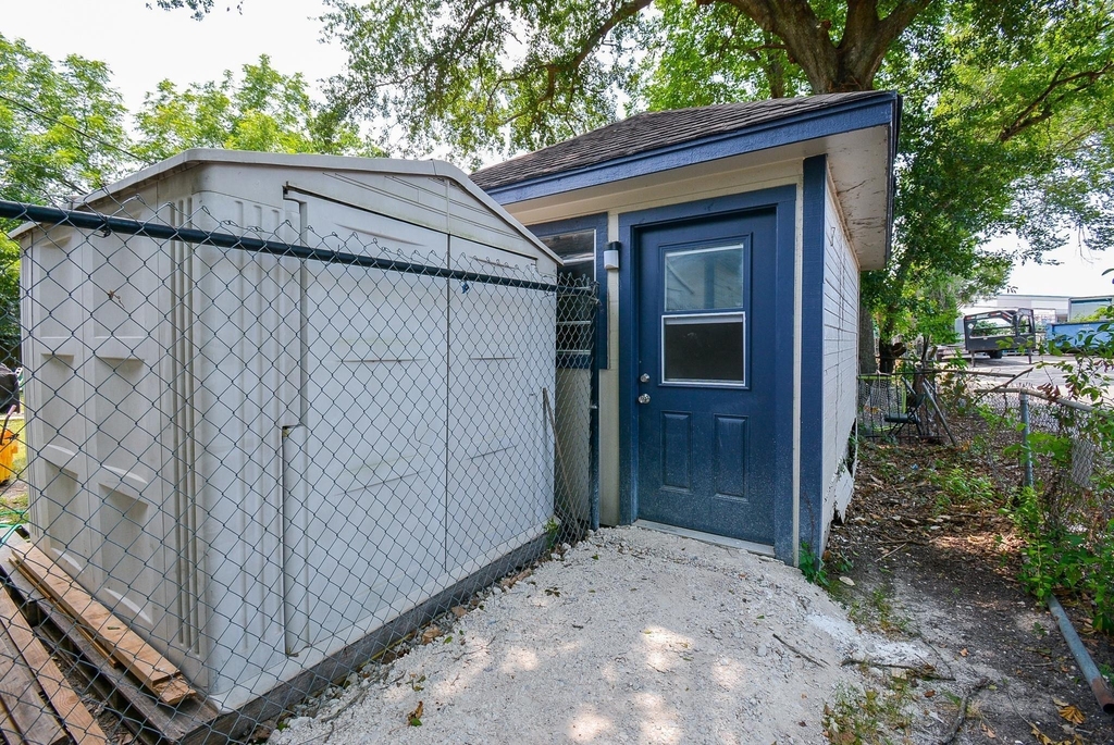 2117 Thonig Road - Photo 24