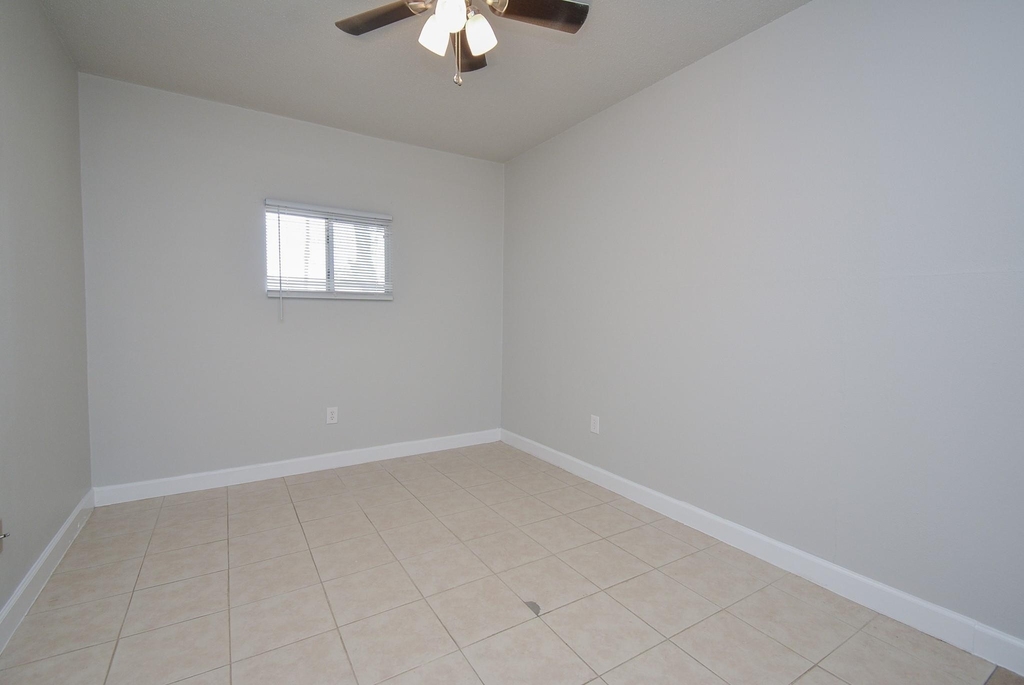 2117 Thonig Road - Photo 7