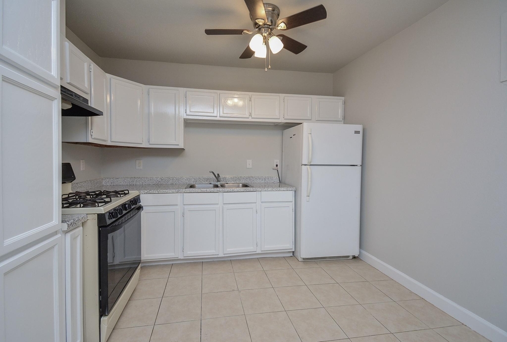 2117 Thonig Road - Photo 16