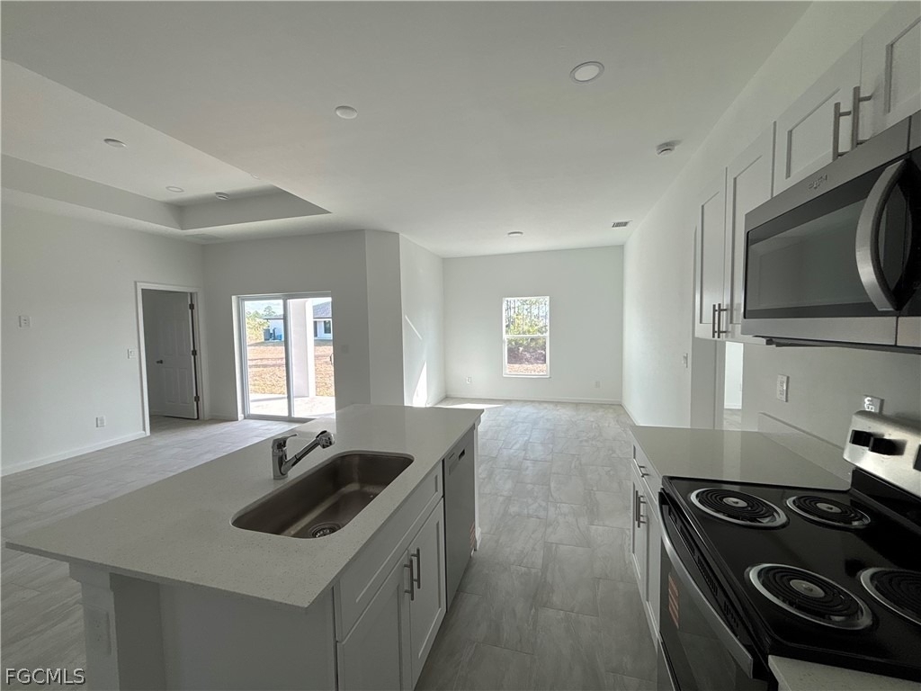 3005 31st Street W - Photo 3