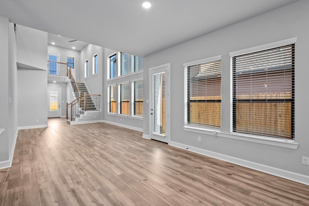 1519 Noble Park Drive - Photo 14
