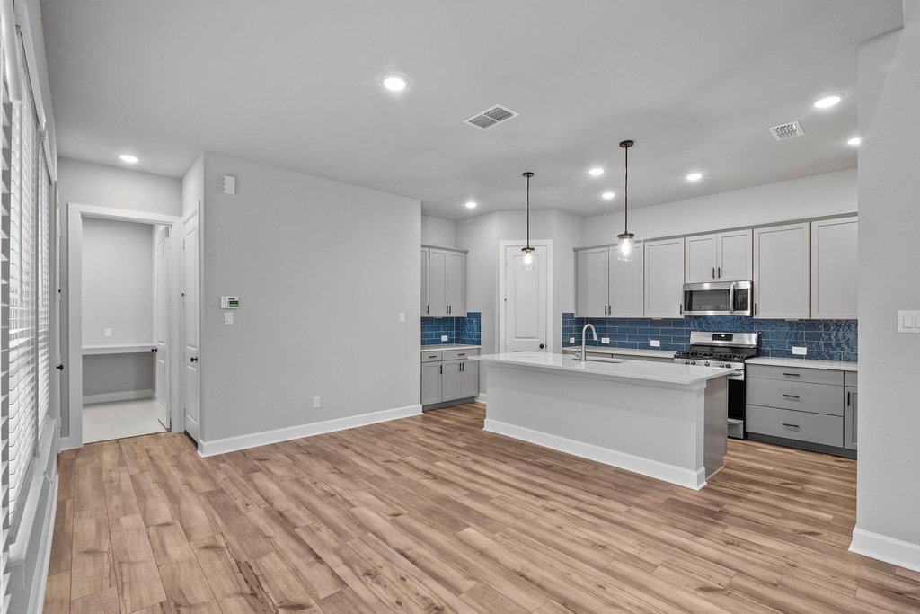 1519 Noble Park Drive - Photo 17