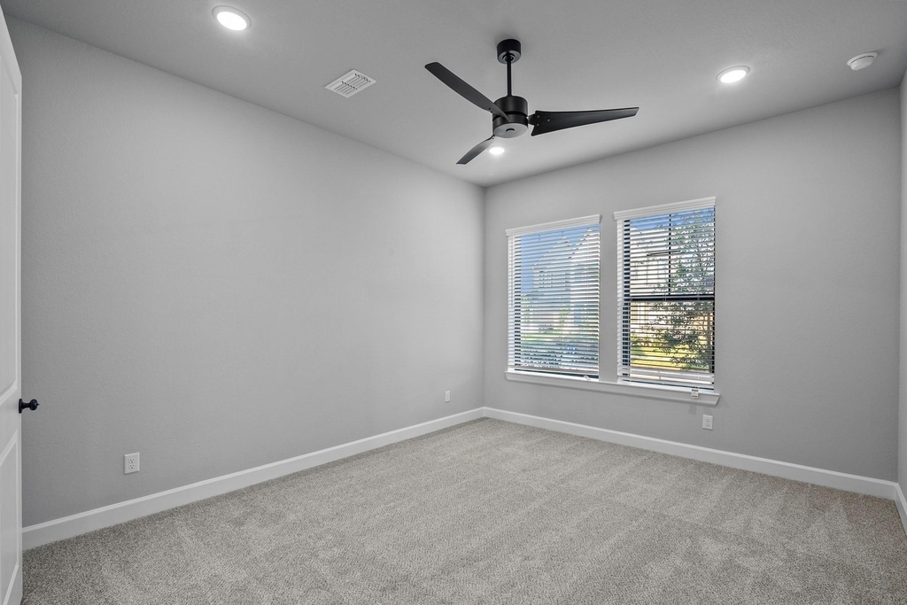 1519 Noble Park Drive - Photo 9