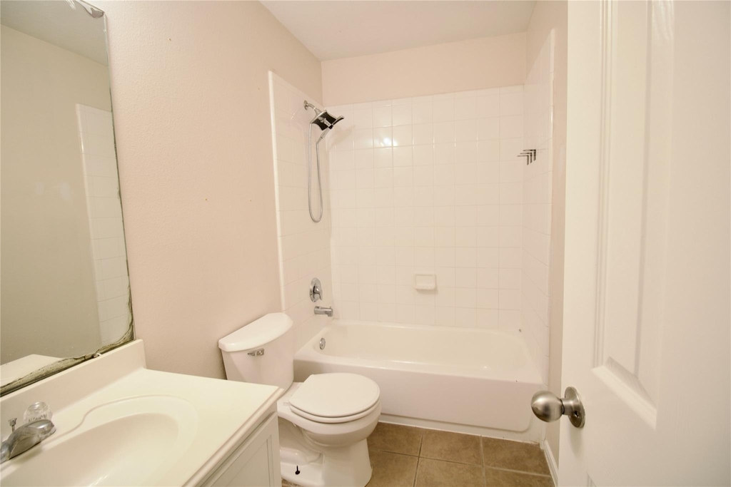 11420 Elegant Way - Photo 18