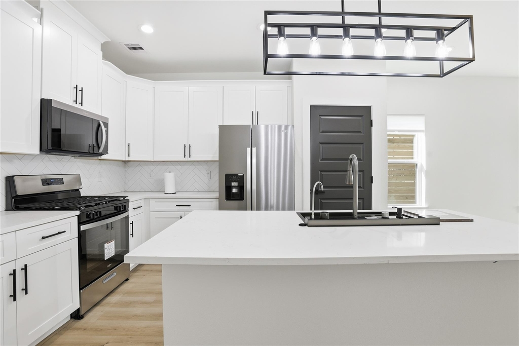 712 Delano Street - Photo 24