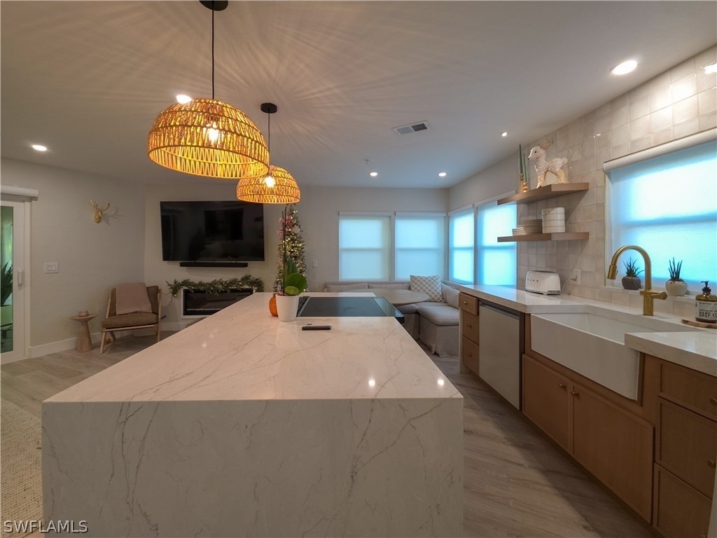 1495 Blue Point Avenue - Photo 6