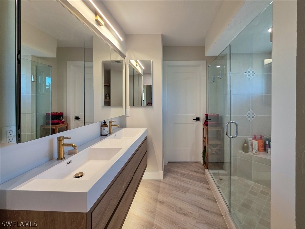 1495 Blue Point Avenue - Photo 16