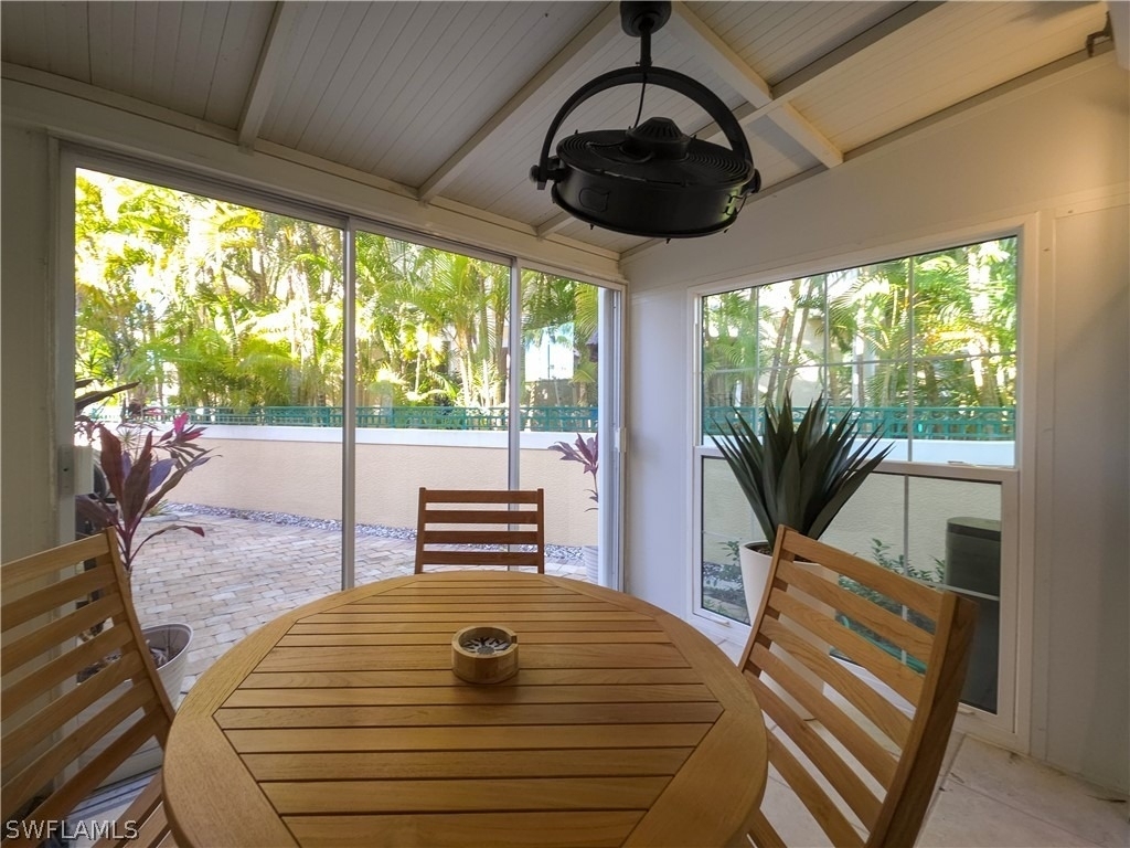 1495 Blue Point Avenue - Photo 10