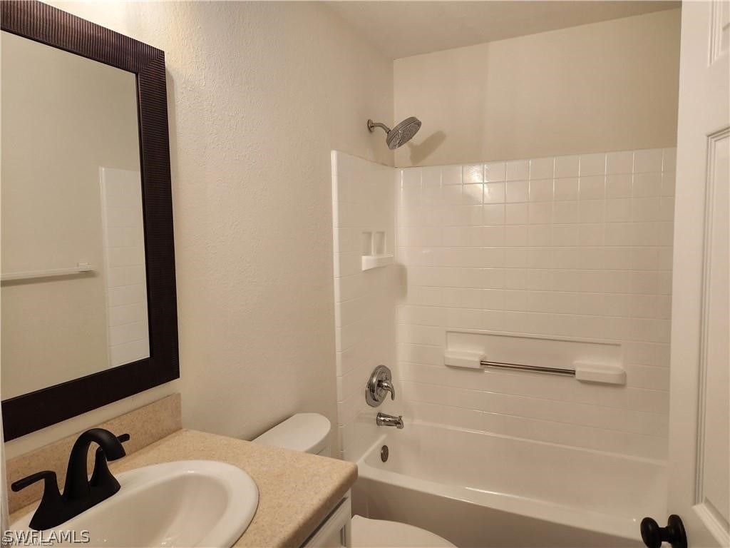 3820 20th Street W - Photo 8