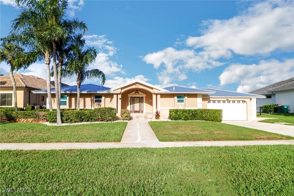 562 Goldcoast Court - Photo 3