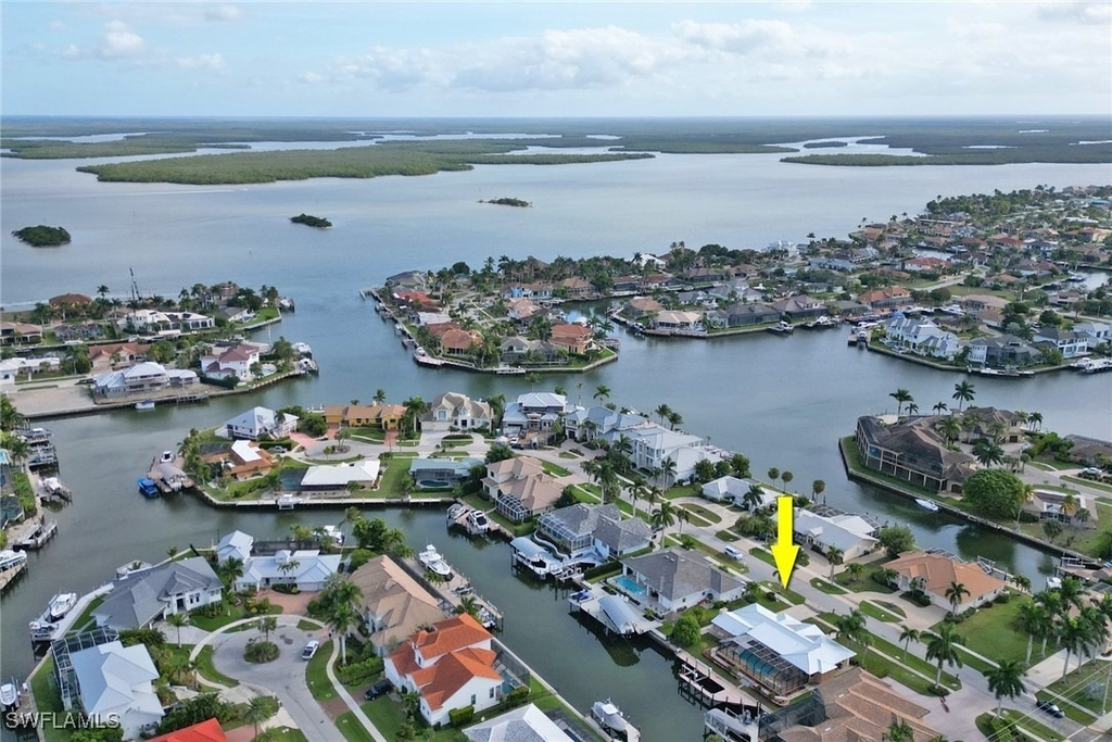 562 Goldcoast Court - Photo 27