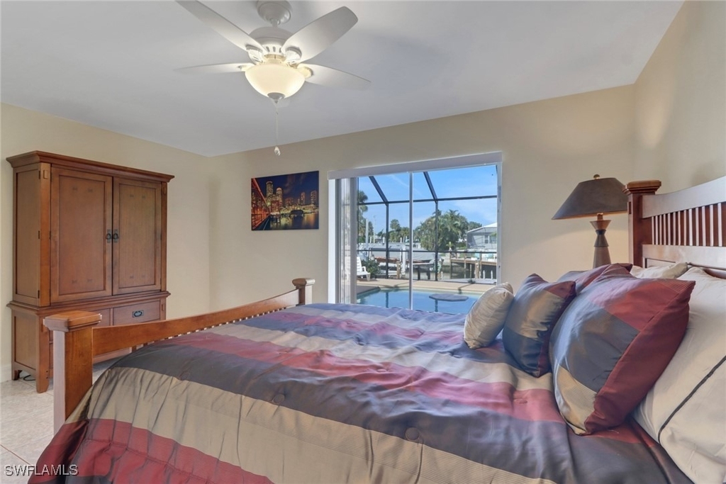 562 Goldcoast Court - Photo 14