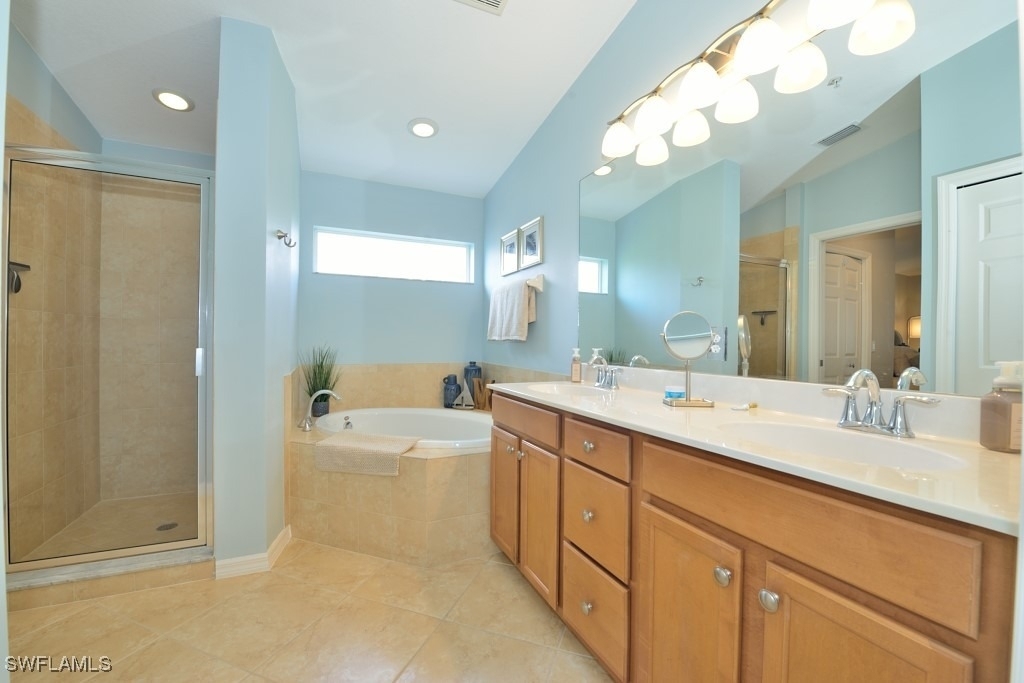 10330 Heritage Bay Boulevard - Photo 5