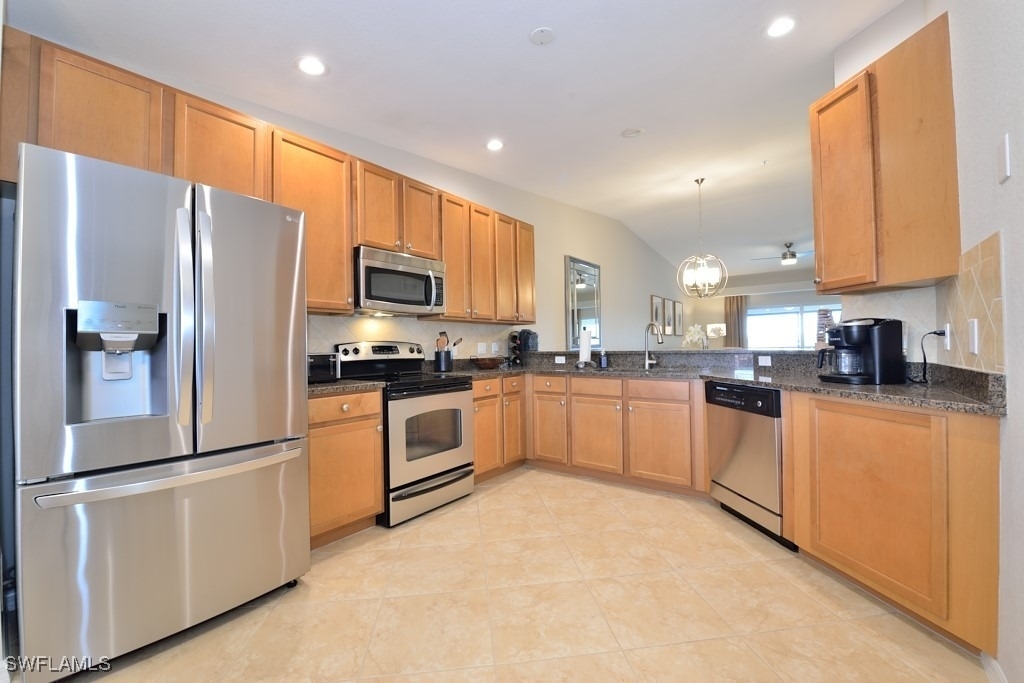 10330 Heritage Bay Boulevard - Photo 11