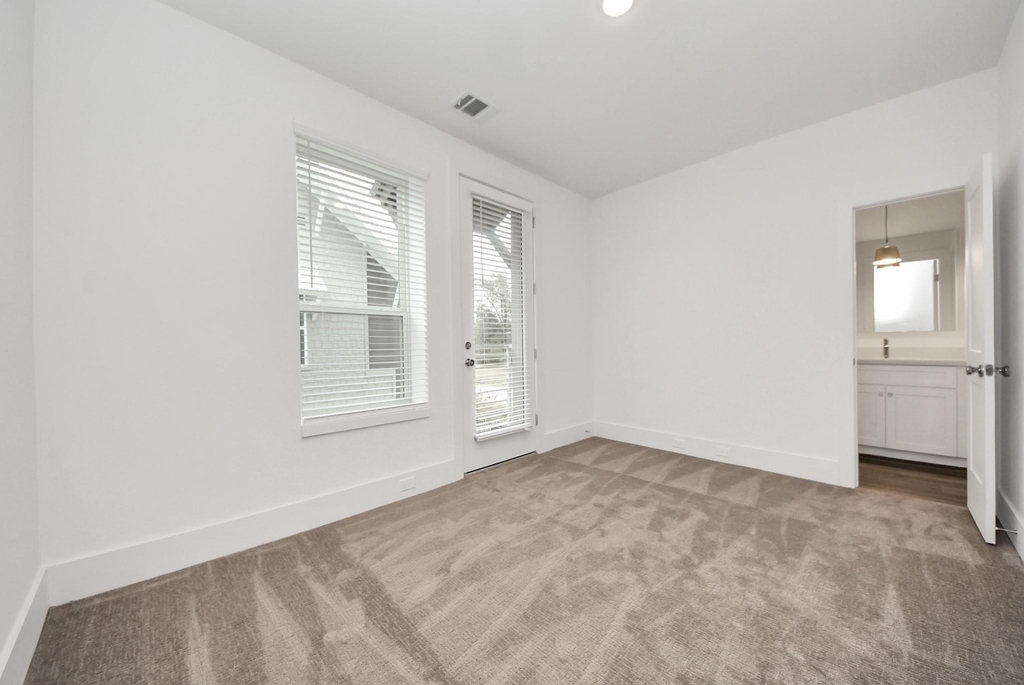 7504 Carver Road - Photo 39