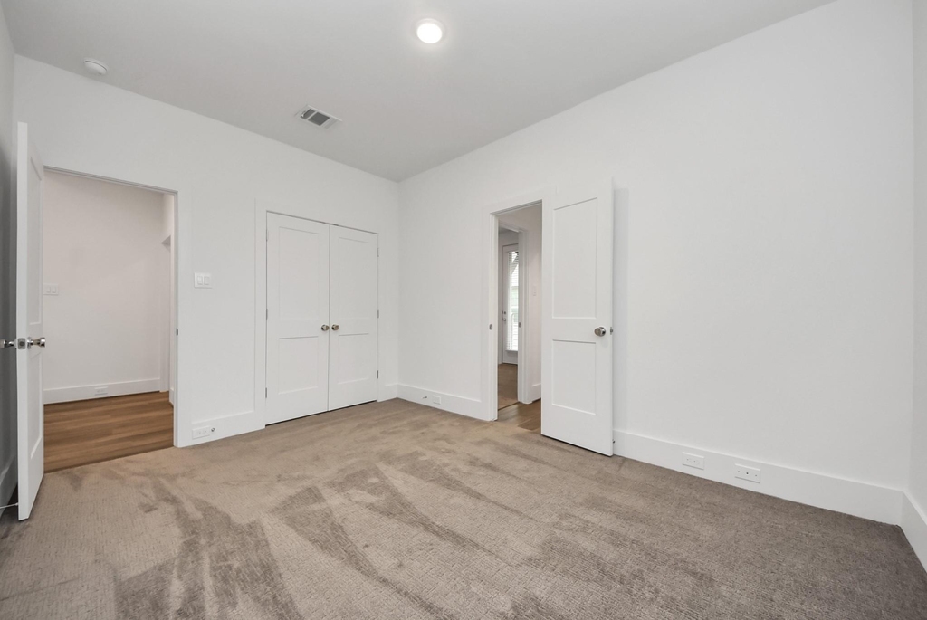 7504 Carver Road - Photo 34
