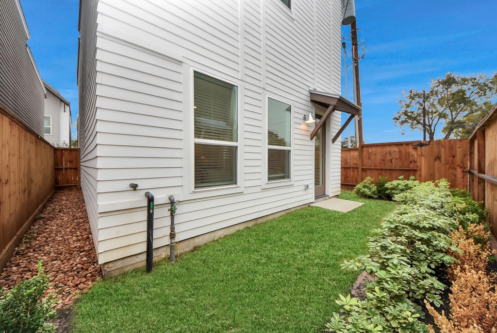 7504 Carver Road - Photo 42