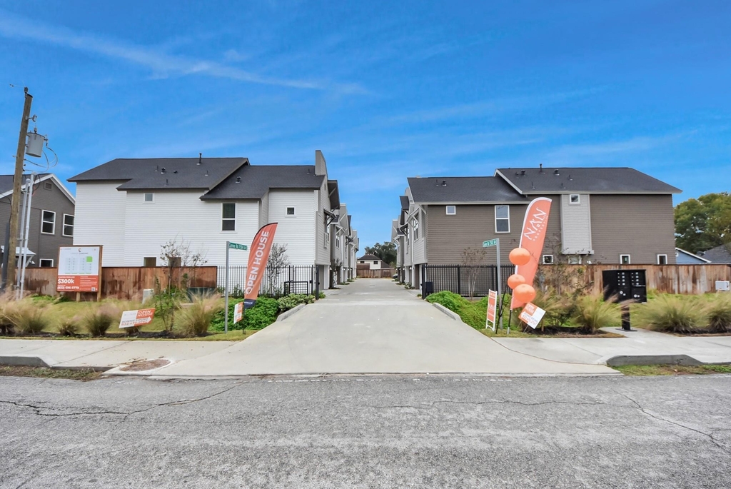 7504 Carver Road - Photo 46