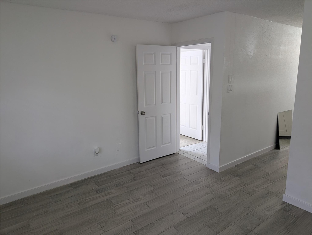 5815 Village Forest Court - Photo 8