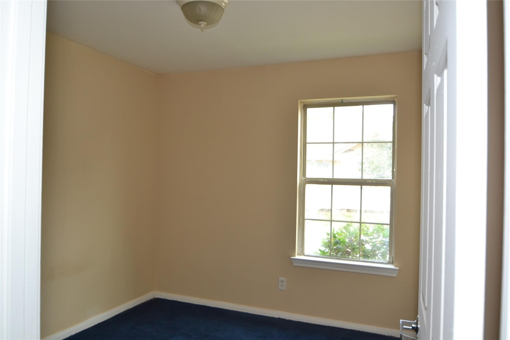 304 Dell Court - Photo 22