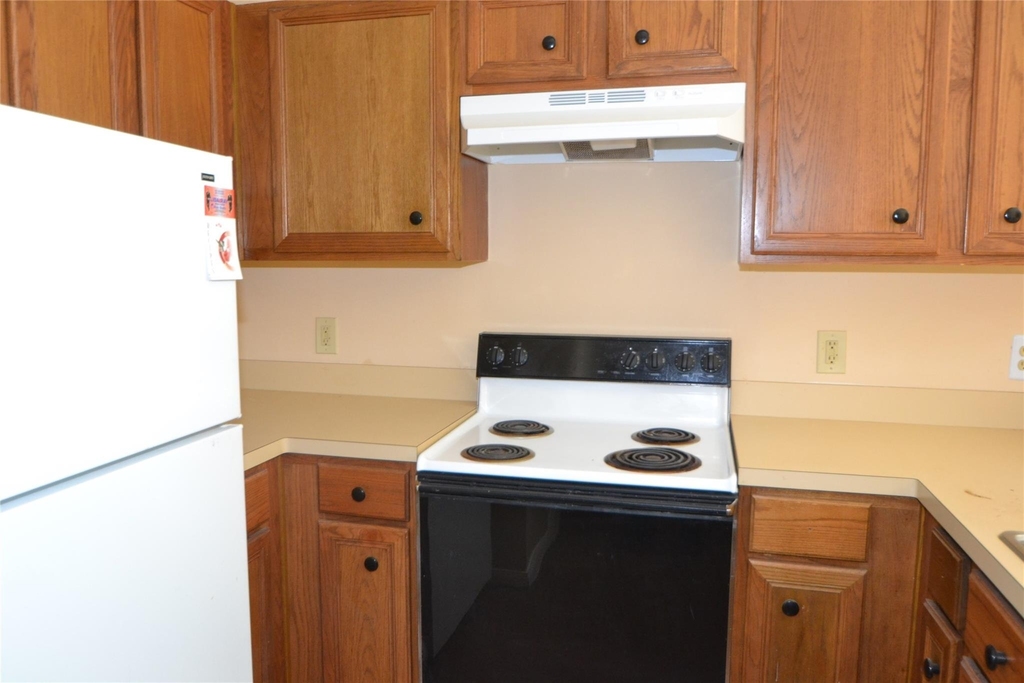 304 Dell Court - Photo 14