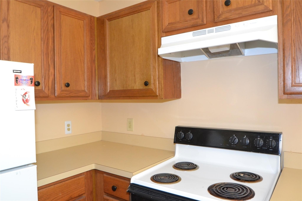 304 Dell Court - Photo 11