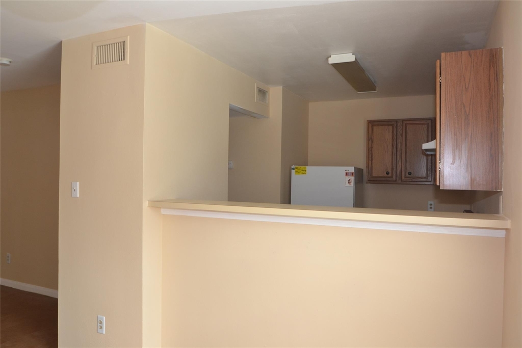 304 Dell Court - Photo 8