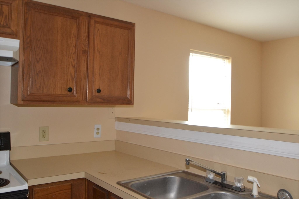 304 Dell Court - Photo 18