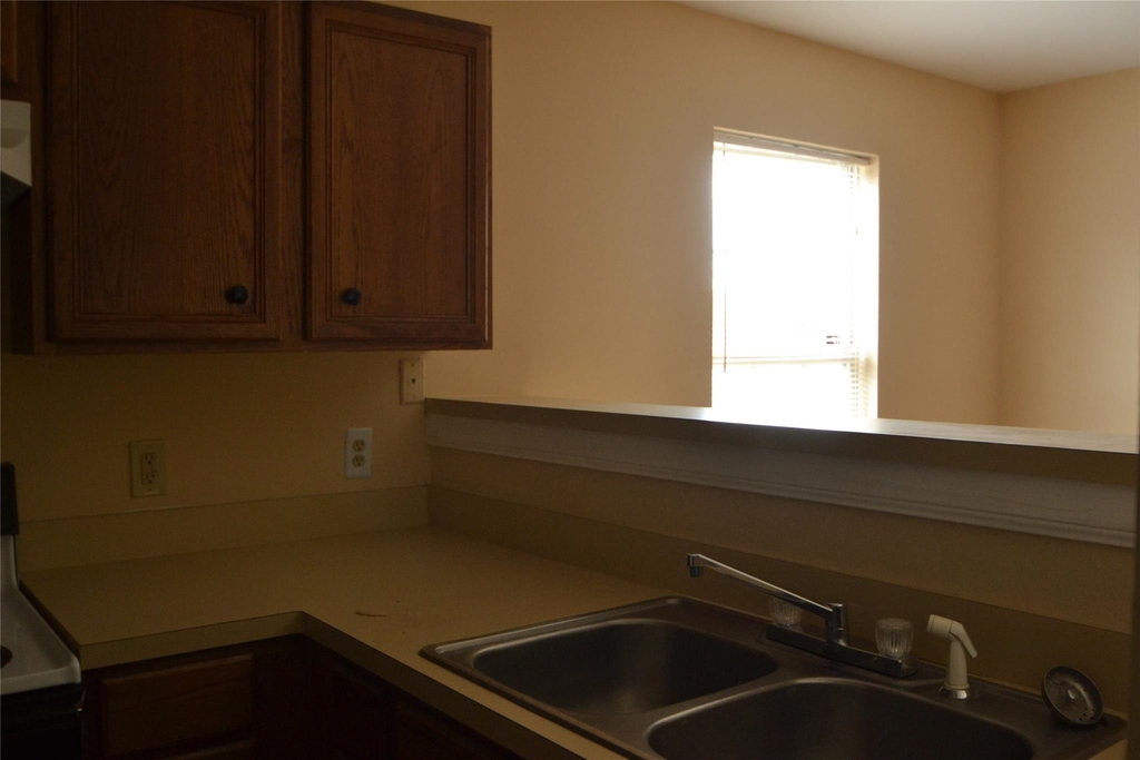 304 Dell Court - Photo 24