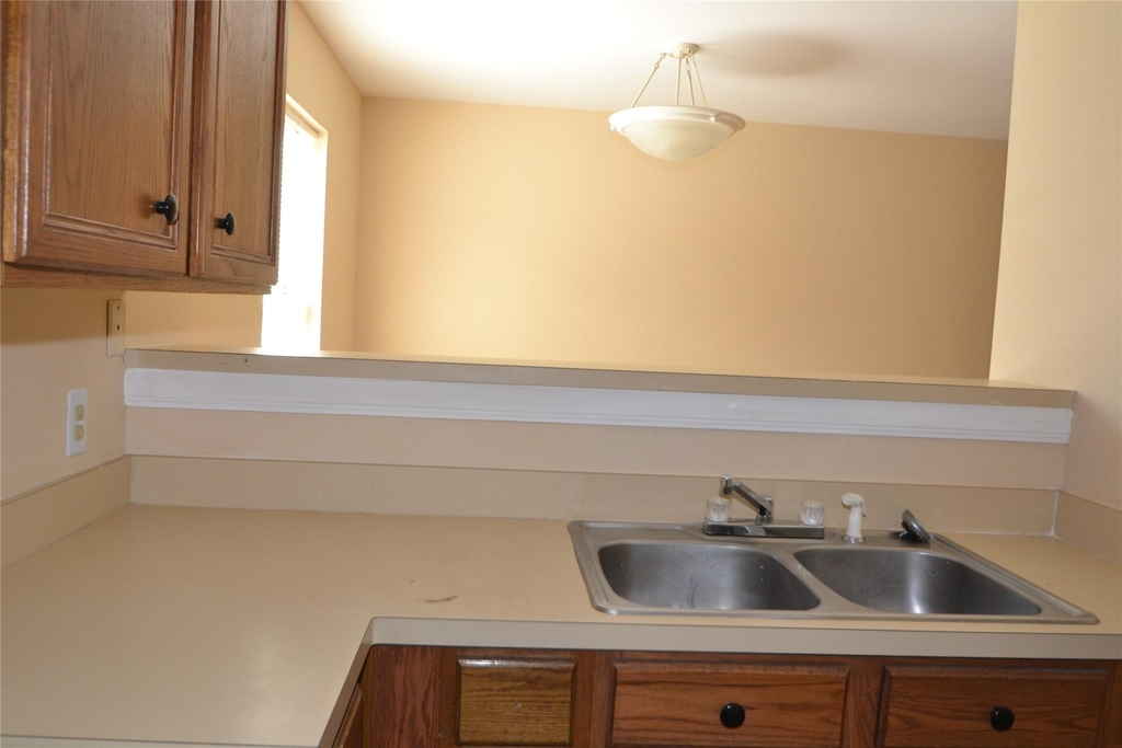 304 Dell Court - Photo 15