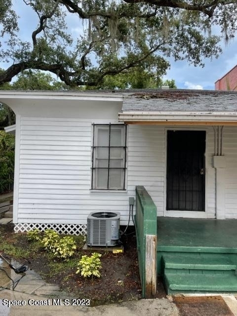 2206 Irwin Street - Photo 12