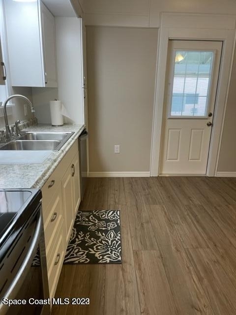 2206 Irwin Street - Photo 5