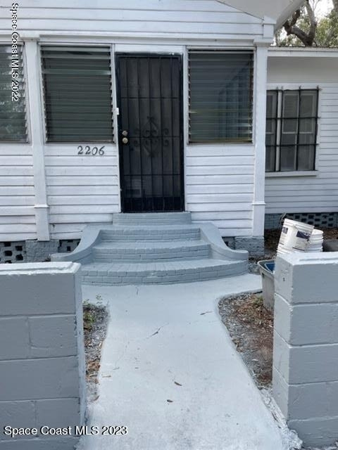 2206 Irwin Street - Photo 1