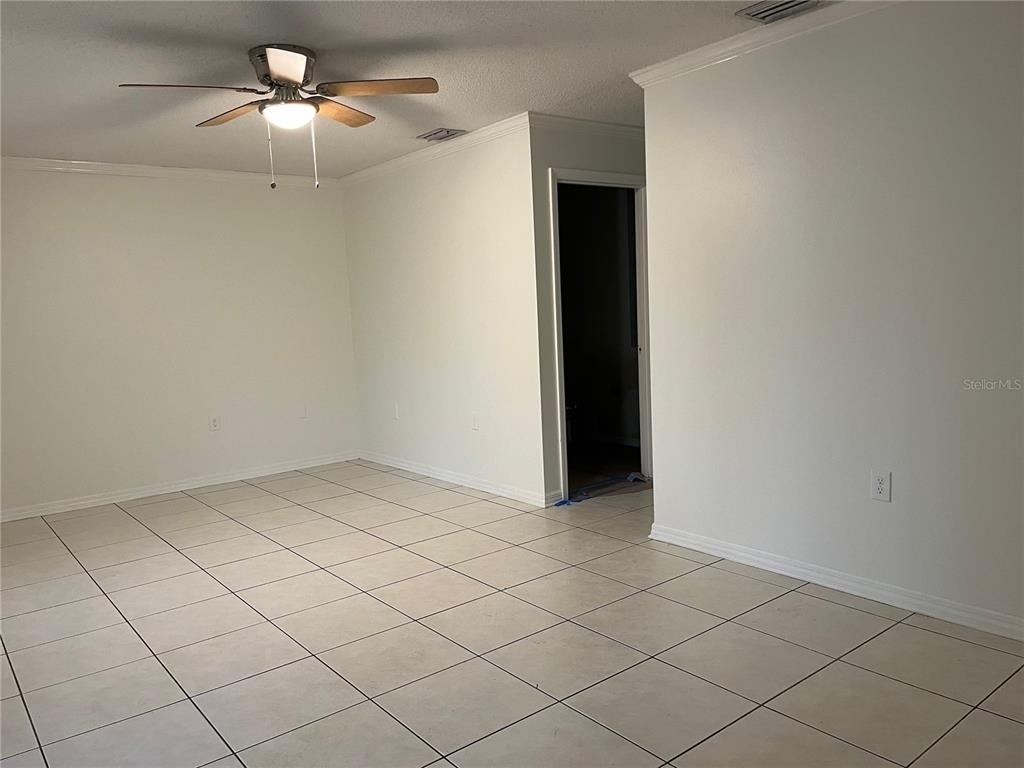 3021 W Tampa Bay Boulevard - Photo 1