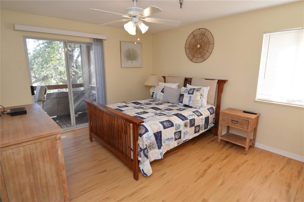 10263 Gandy Boulevard N - Photo 25