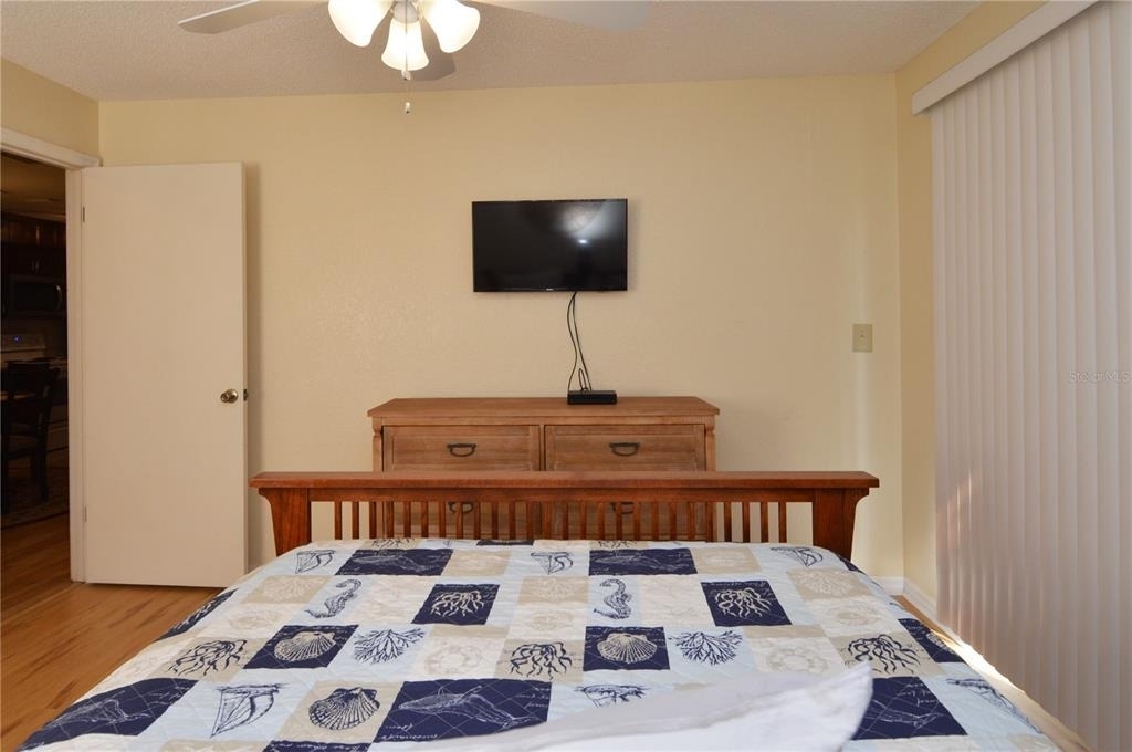 10263 Gandy Boulevard N - Photo 38