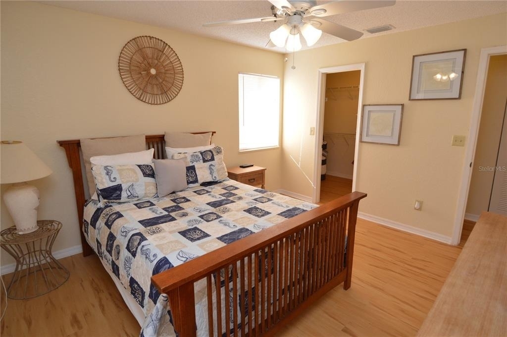 10263 Gandy Boulevard N - Photo 31