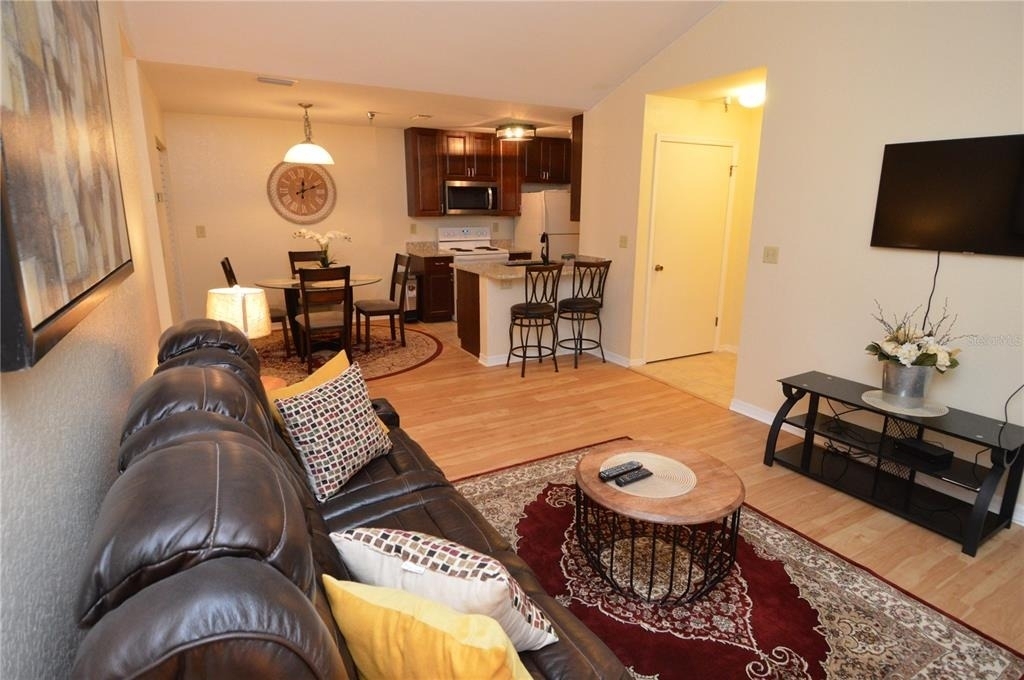 10263 Gandy Boulevard N - Photo 13