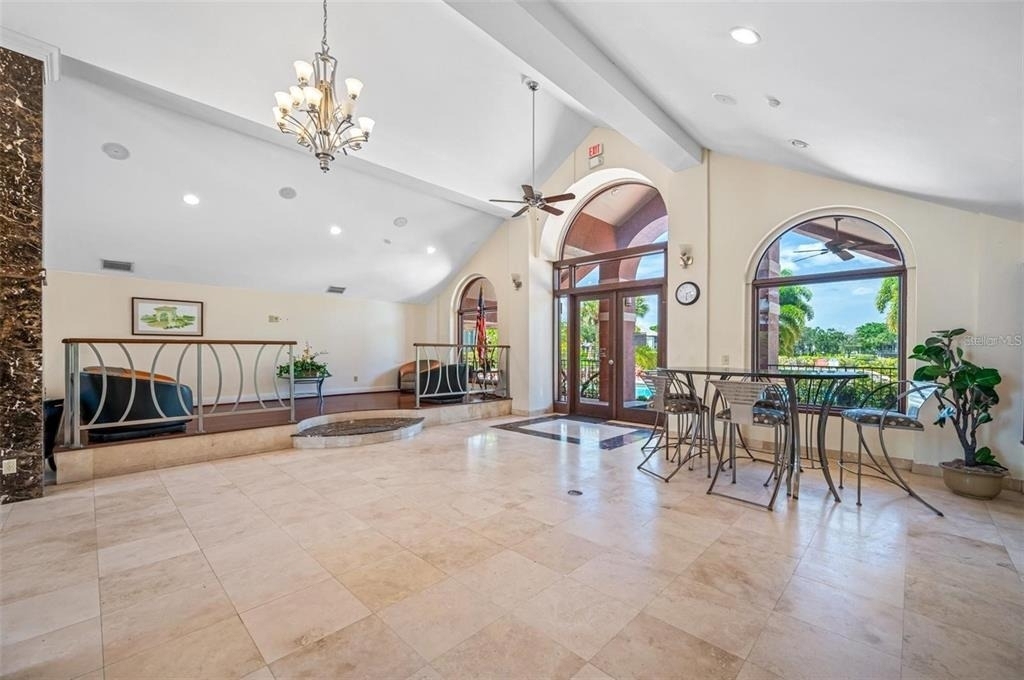 10263 Gandy Boulevard N - Photo 68