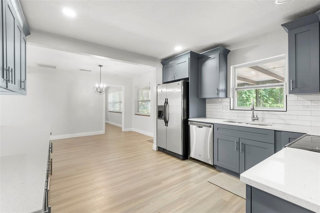 5590 Highland Street S - Photo 11