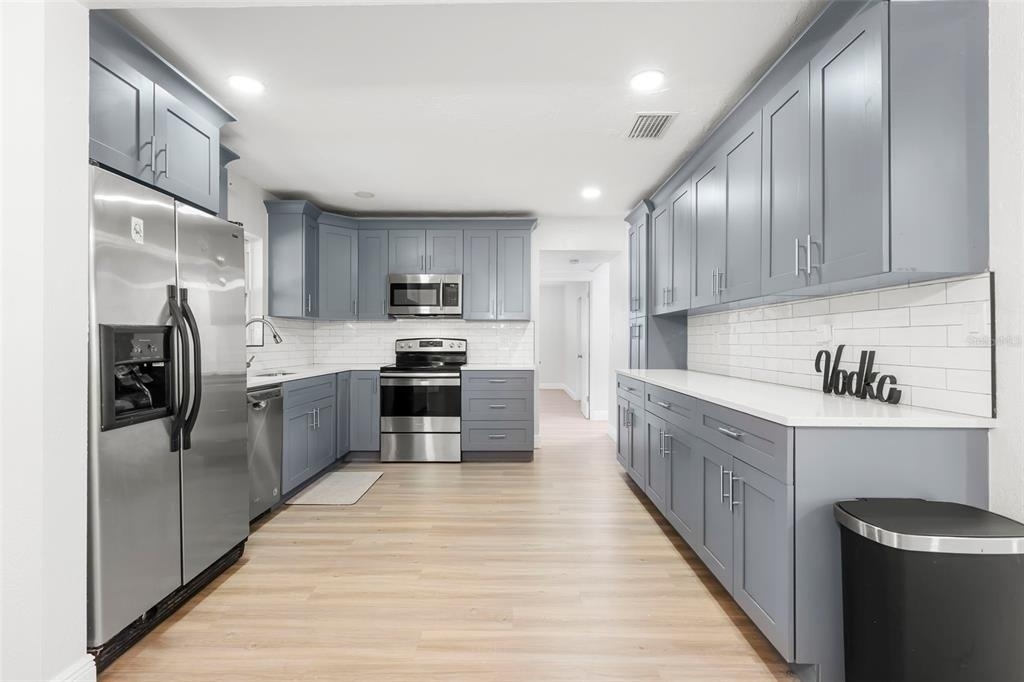 5590 Highland Street S - Photo 8