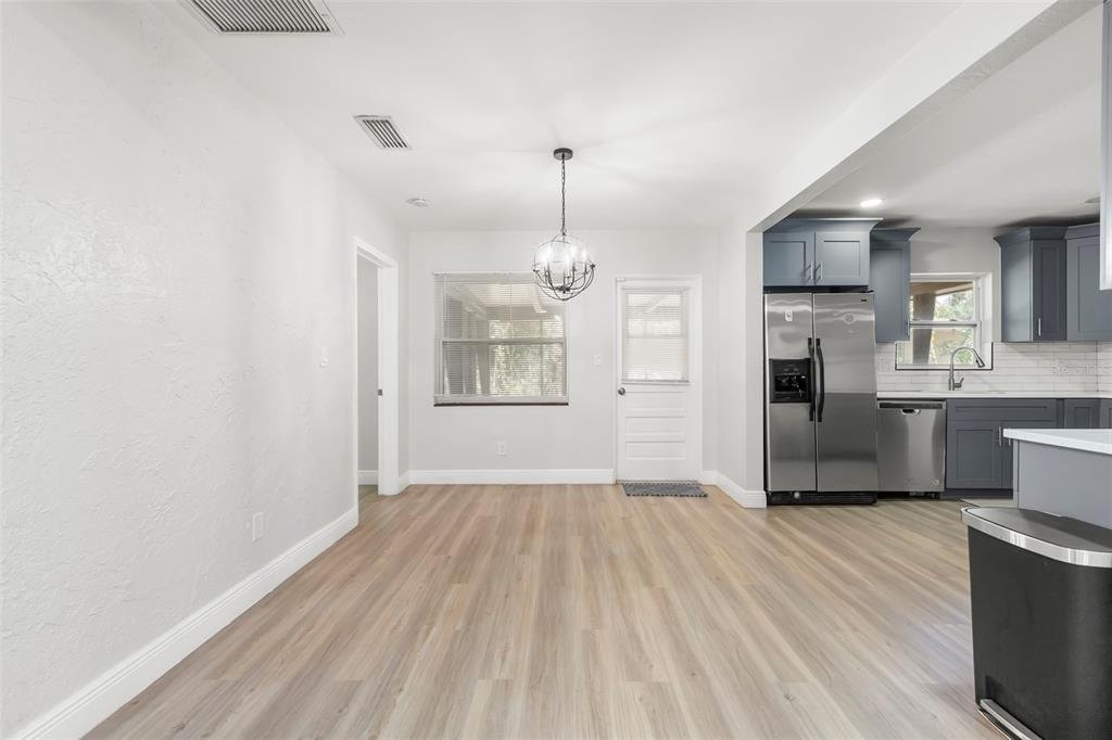 5590 Highland Street S - Photo 7