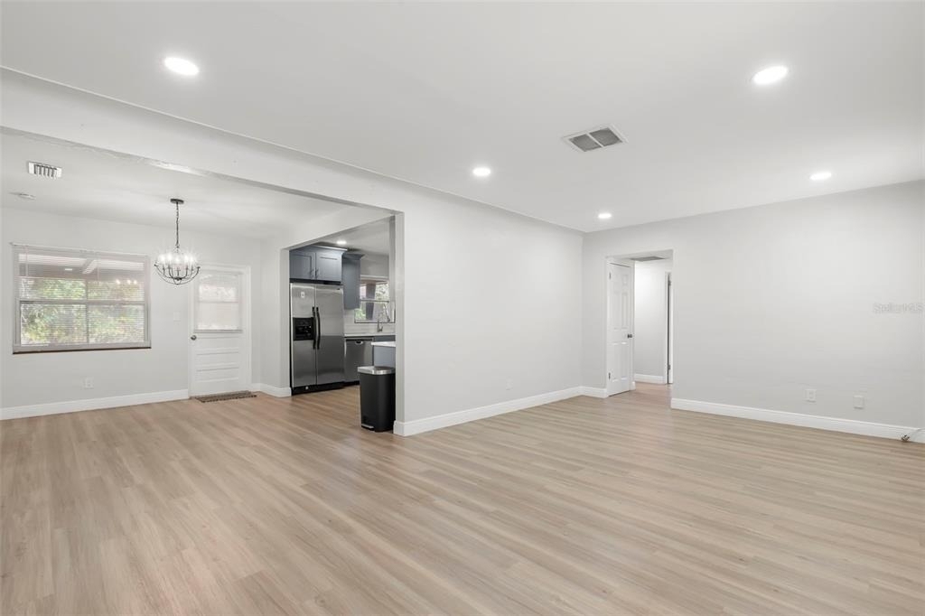 5590 Highland Street S - Photo 6