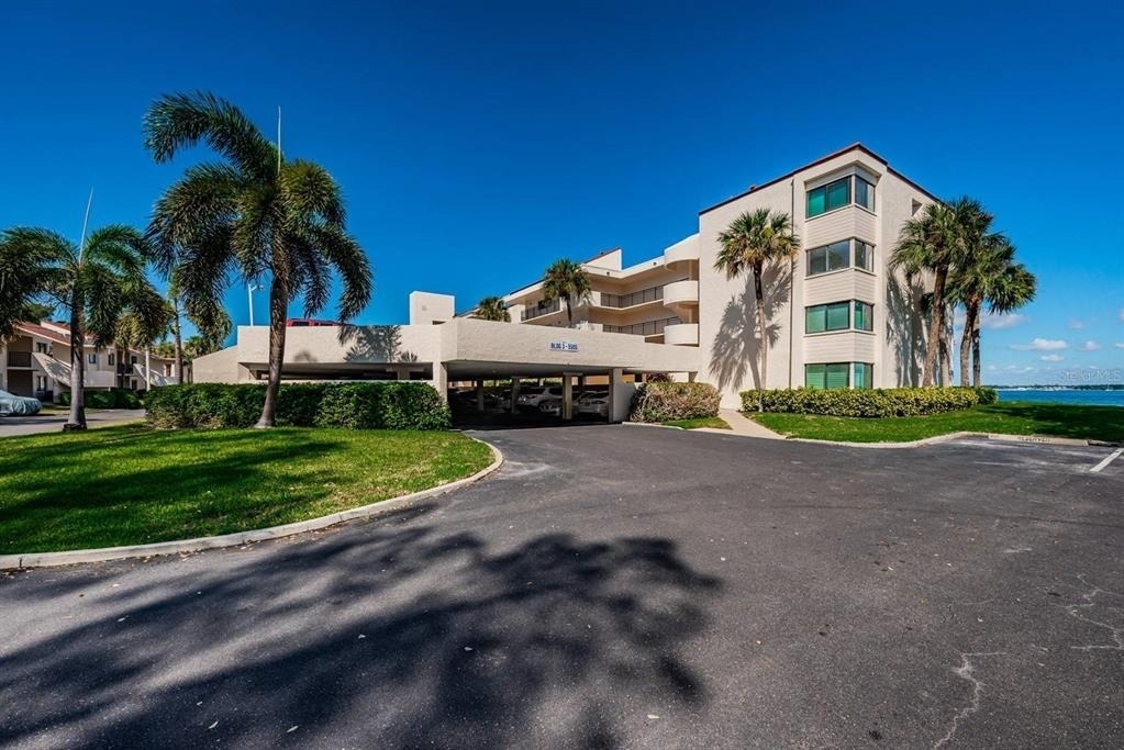 5505 Puerta Del Sol Boulevard S - Photo 2