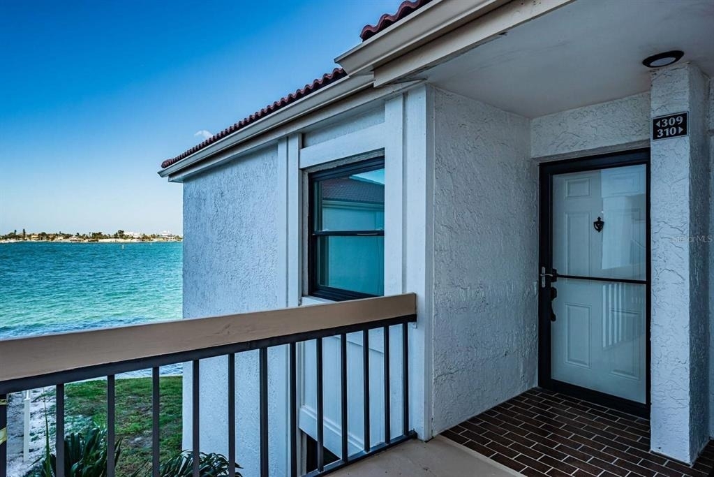 6265 Sun Boulevard - Photo 1