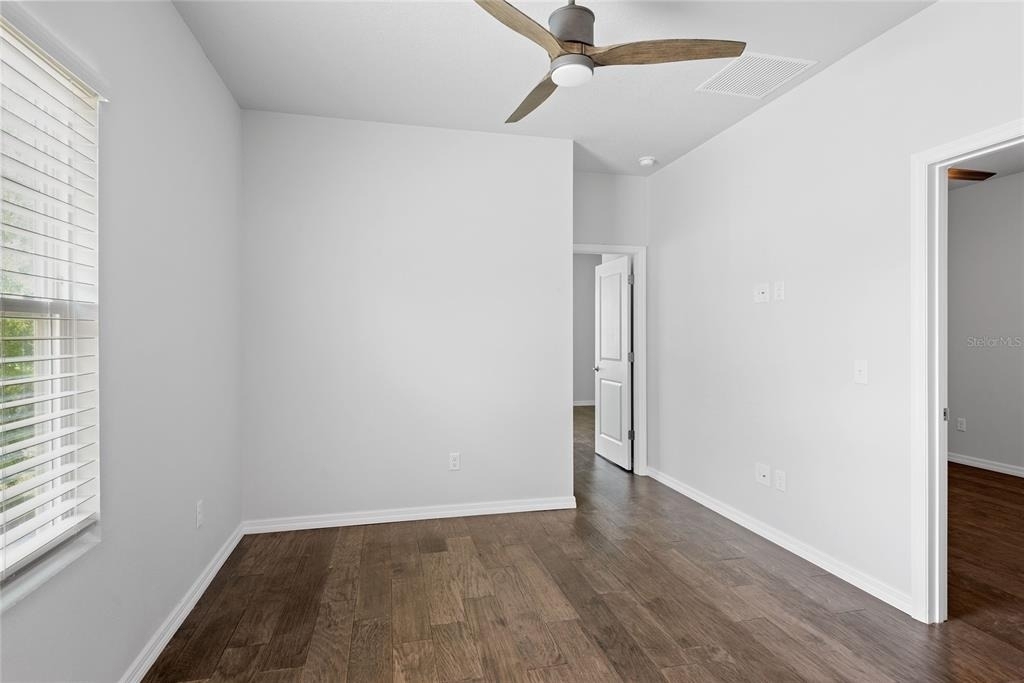537 Sunbranch Lane - Photo 15